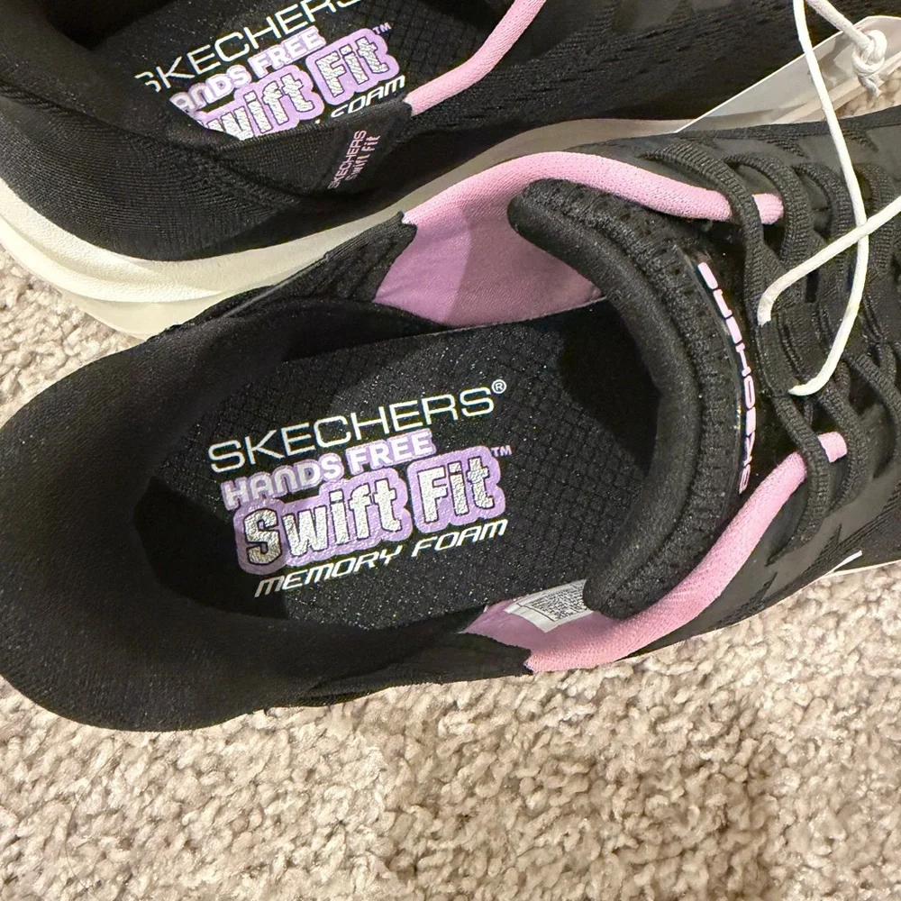 NEW Skechers Women's Glide Step Sneaker - Picture 6 of 7